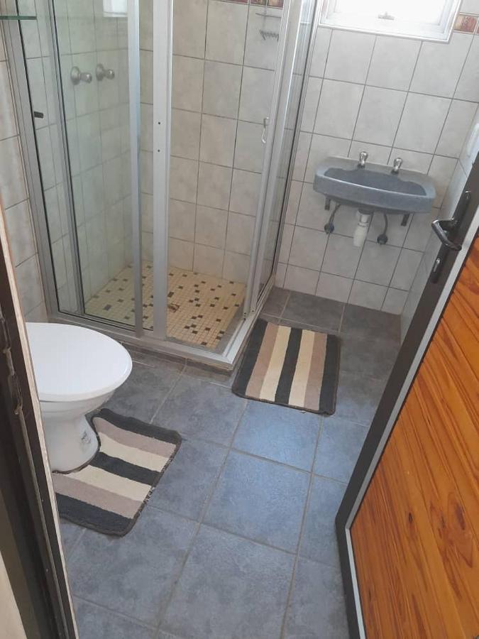 Ombo Rest Camp Hotel Okahandja Bagian luar foto